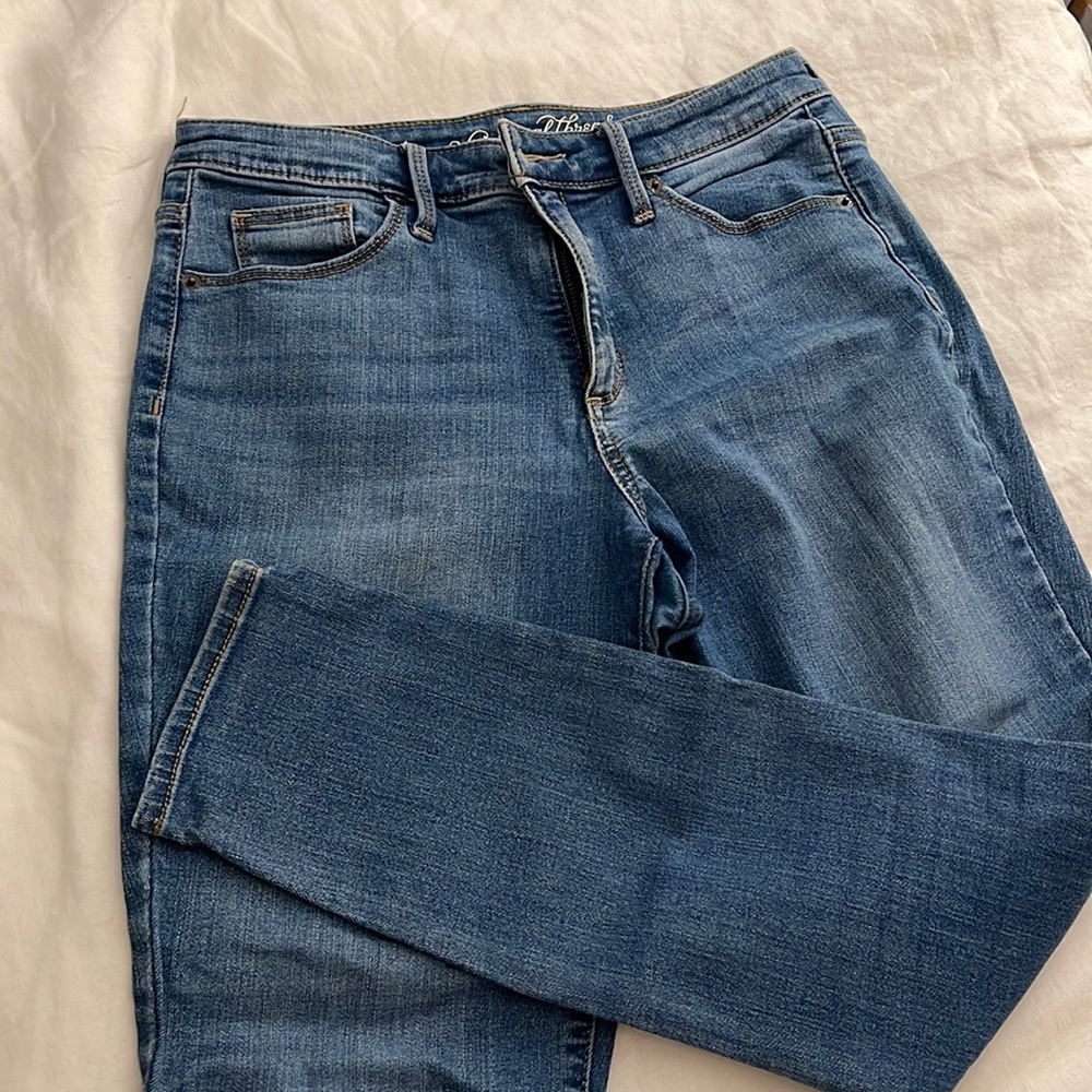 Mid Wash High waisted skinny jeans